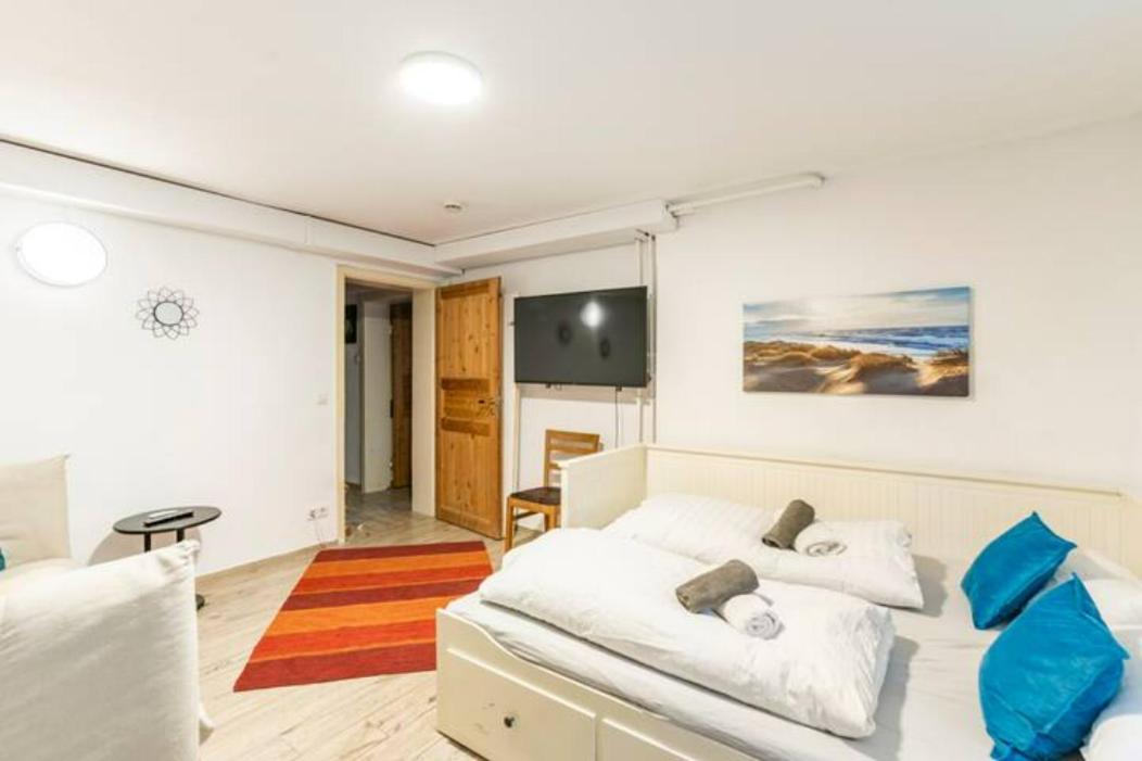 Grosszuegige 185M2-Altbauwohnung In Bestlage 7Zimmer-2Baeder-2Kuechen-2Wcs ฮัมบูร์ก ภายนอก รูปภาพ