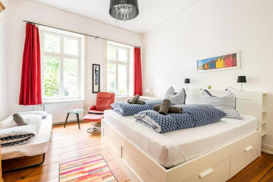 Grosszuegige 185M2-Altbauwohnung In Bestlage 7Zimmer-2Baeder-2Kuechen-2Wcs ฮัมบูร์ก ภายนอก รูปภาพ